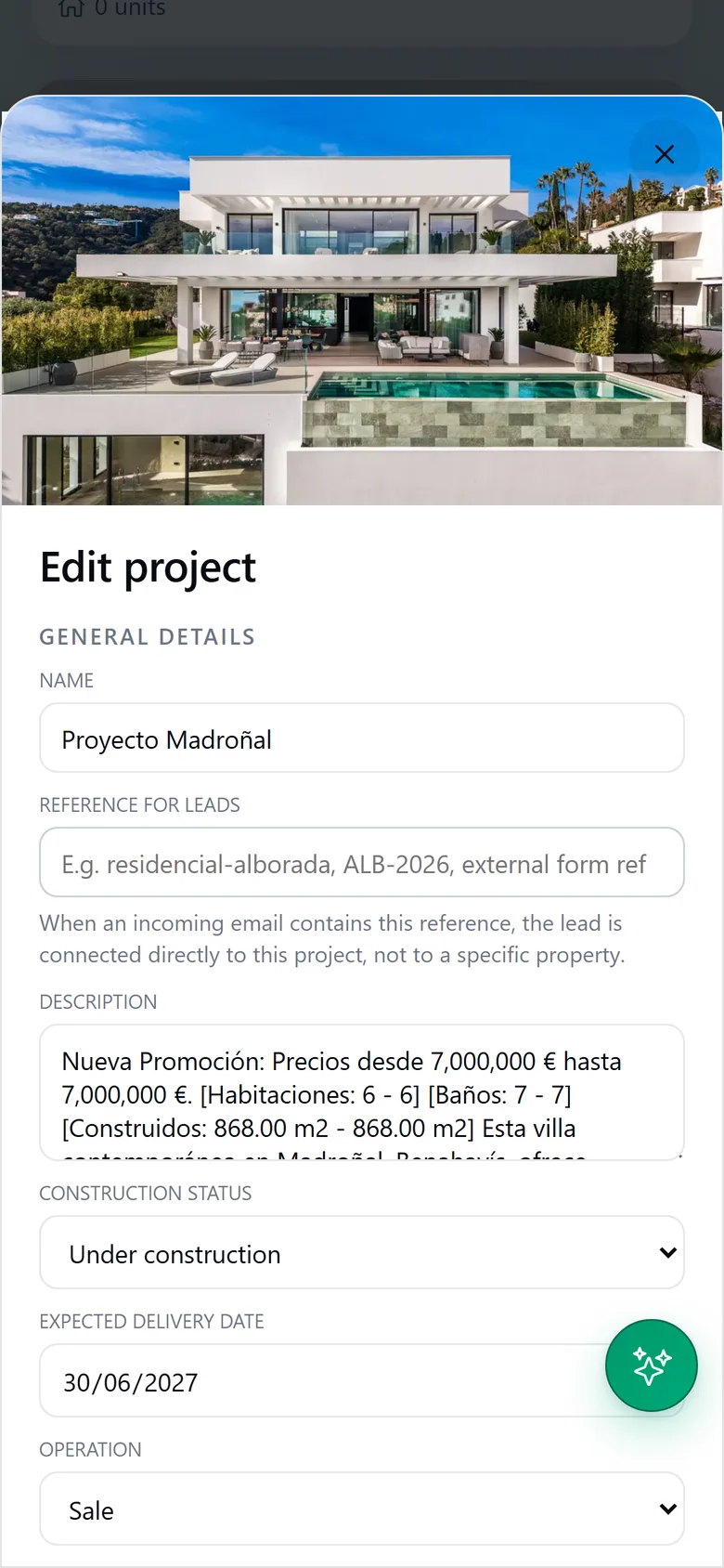 A new-build project on a phone, with the cover photo, the reference for leads, the construction status and the delivery date